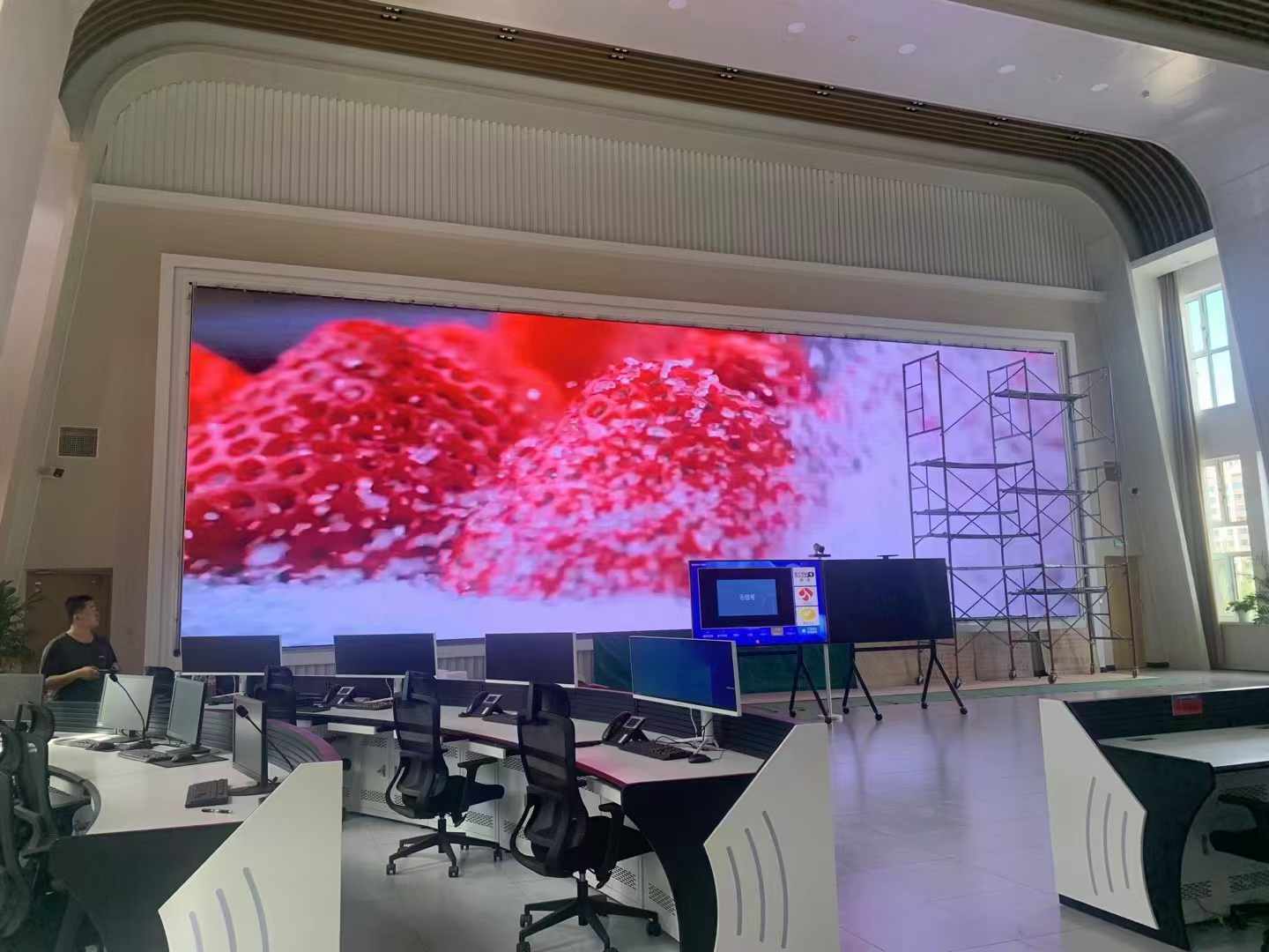 LCD液晶拼接屏
