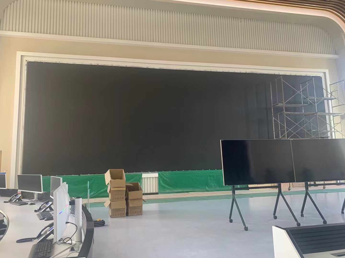 LCD液晶拼接屏